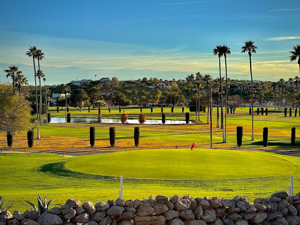 Queen Valley Country Club