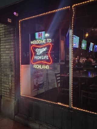 Richland Cafe