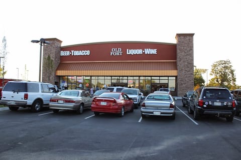 Old Fort Beverage Mart