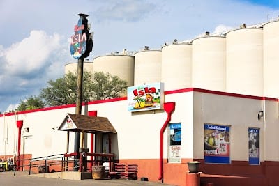 La Isla Restaurant>clsd