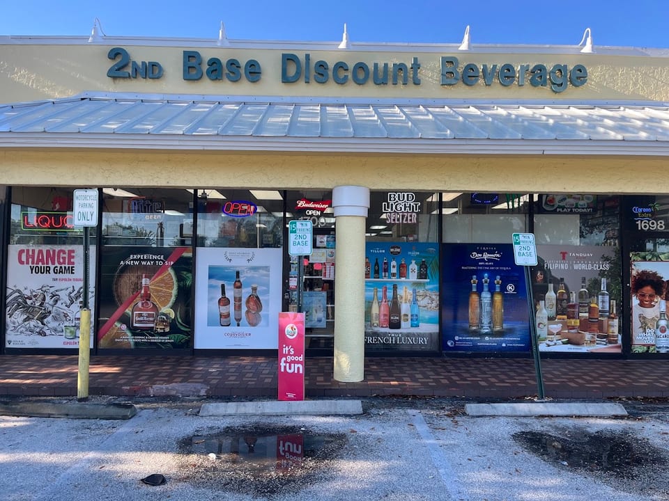 2nd Base Discount Liquor
