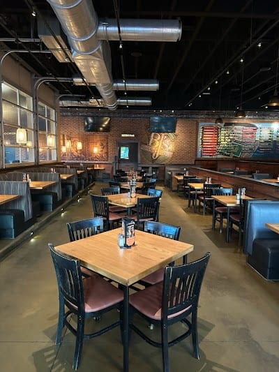 Bj's Restaurant & Brewhouse