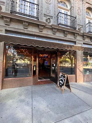 Unbranded Tavern & Kitchen