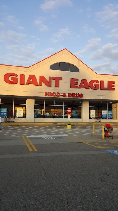 Giant Eagle Cafe