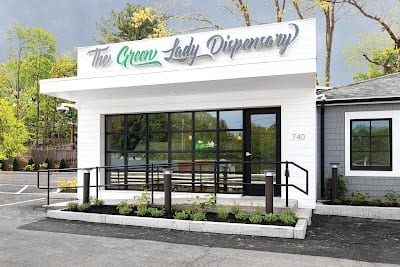 Green Lady - Newton