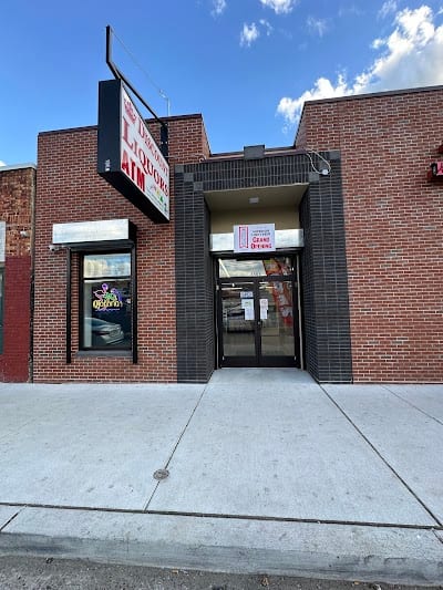 Crown Liquor