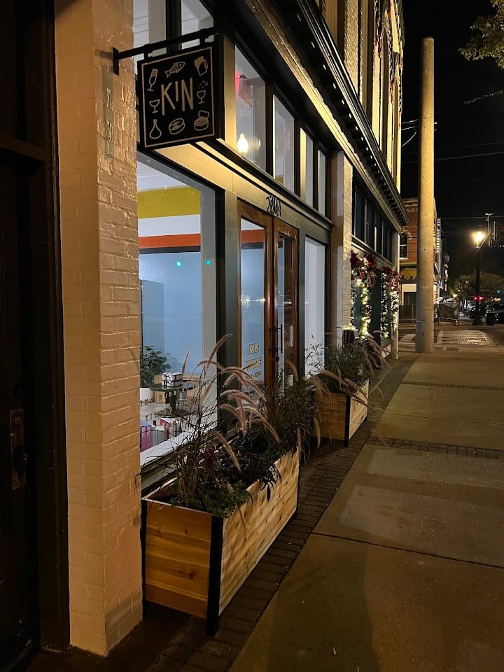 Kin Wine Shop