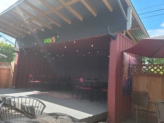Slice Pizzeria & Bar