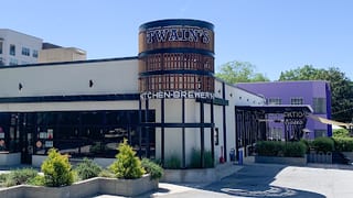 Twains Billiards & Tap