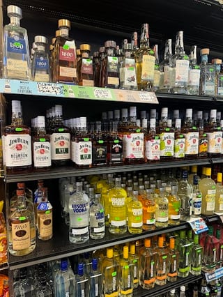 Jerrys Belvedere Tavern