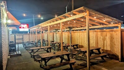 Sandy Jug Tavern