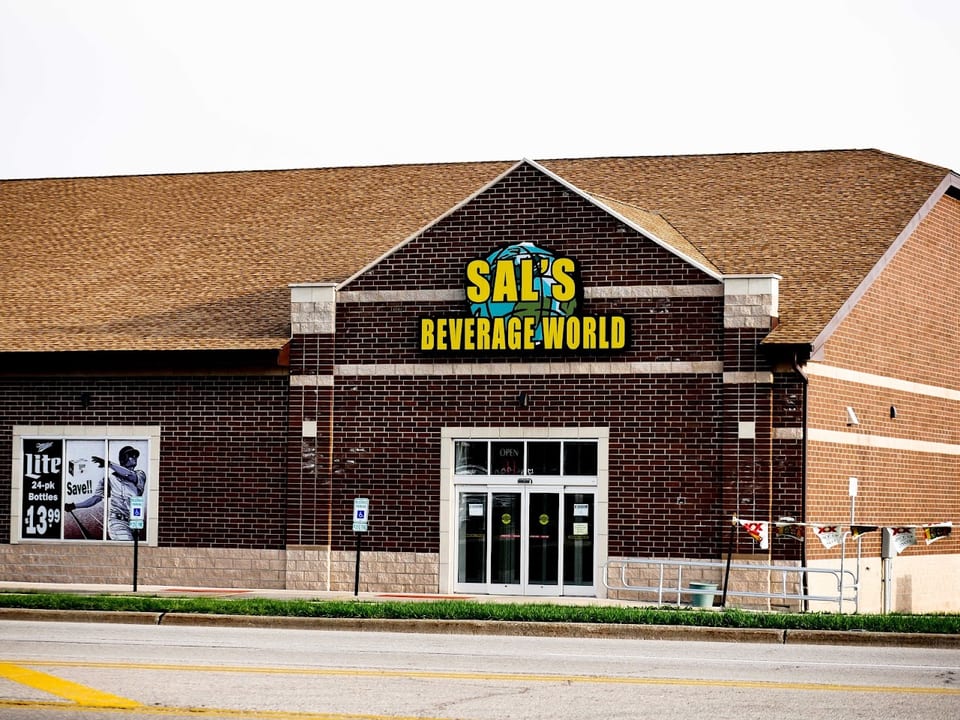 Sal's Beverage- Villa Park