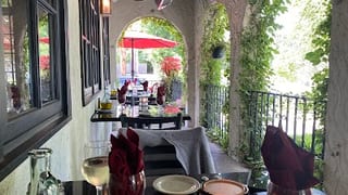 Mama Corolla's Old Italian Restaurant