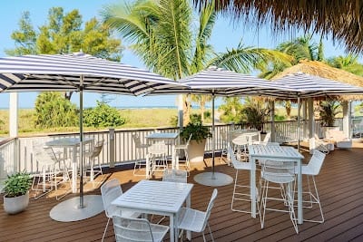 Coconut Charlie’s Beach Bar & Grill