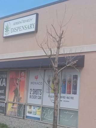 Quebec Discount Liq