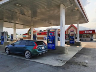 Town Pump #1233