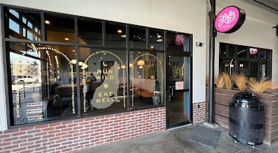 La Loba Cantina
