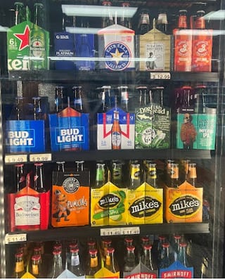 Balsamo's Pizza & Discount Liquor