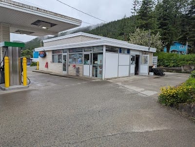 Douglas Depot Liquor