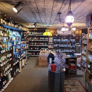 Pomfret Spirit Shoppe