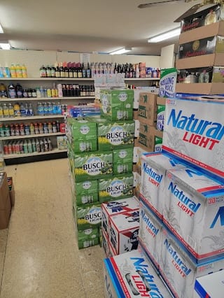 Johnnys Carryout & Wine Shop