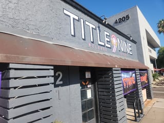 Title 9 Sports Grill #0700202958