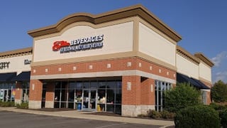 Moose Liquors 3