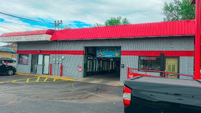 Louies Drive Thru