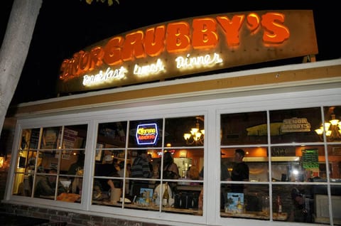 Senior Grubbys