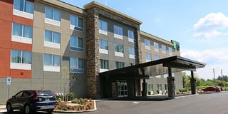 Holiday Inn Express Flat Rock