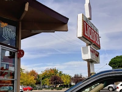 Mugs Liquors