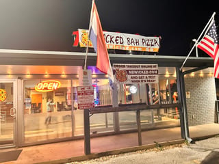 Nb's Wicked Bah Pizza