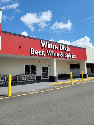 Winn Dixie Liquor Store
