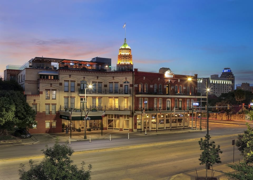 Fairmount Hotel