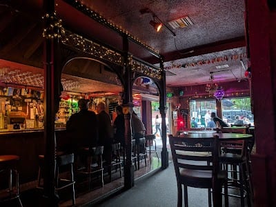 Low Brow Lounge