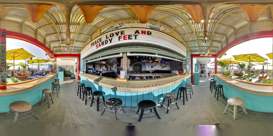 Hammerheads Raw Bar & Grill