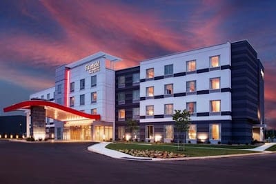 Fairfield Inn & Suites