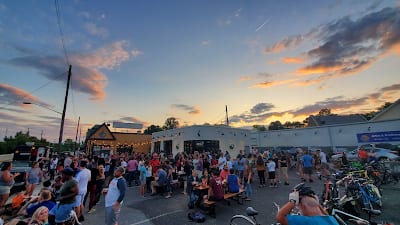 Streetcar 82 Brewing Co
