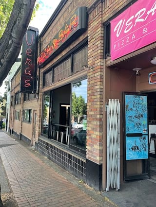 Veras Restaurant