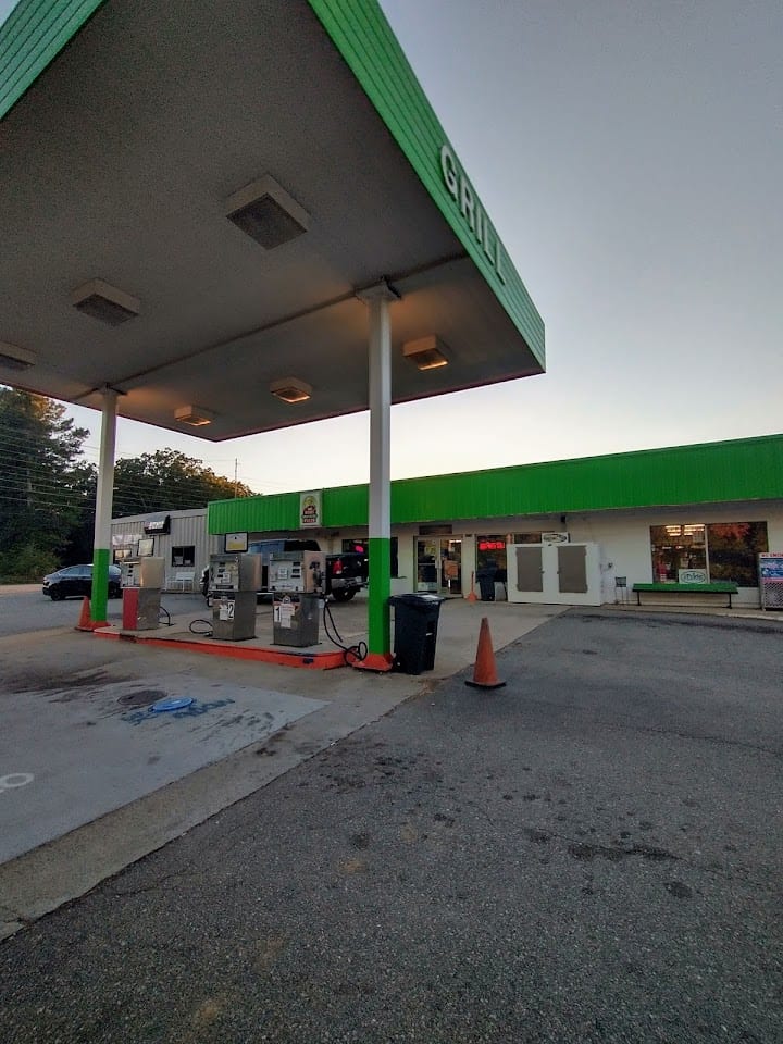 Mayo Lake Food Mart