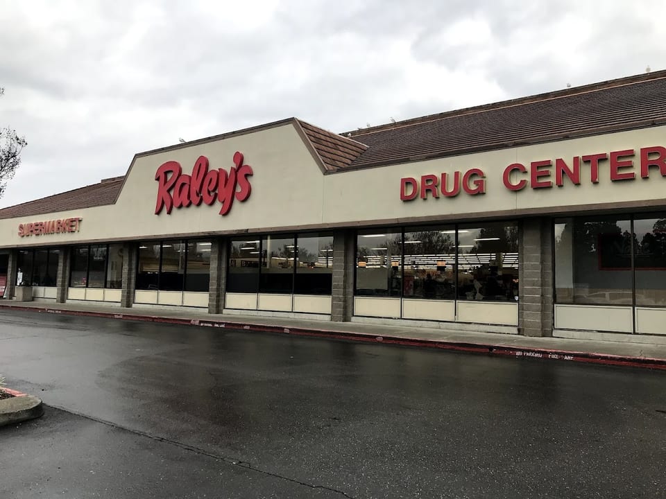 Raleys (Vacaville) - 002500344