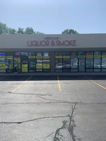 Merle Hay Liquor & Smoke