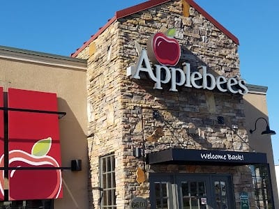 Applebees Neighborhood Grill & Bar