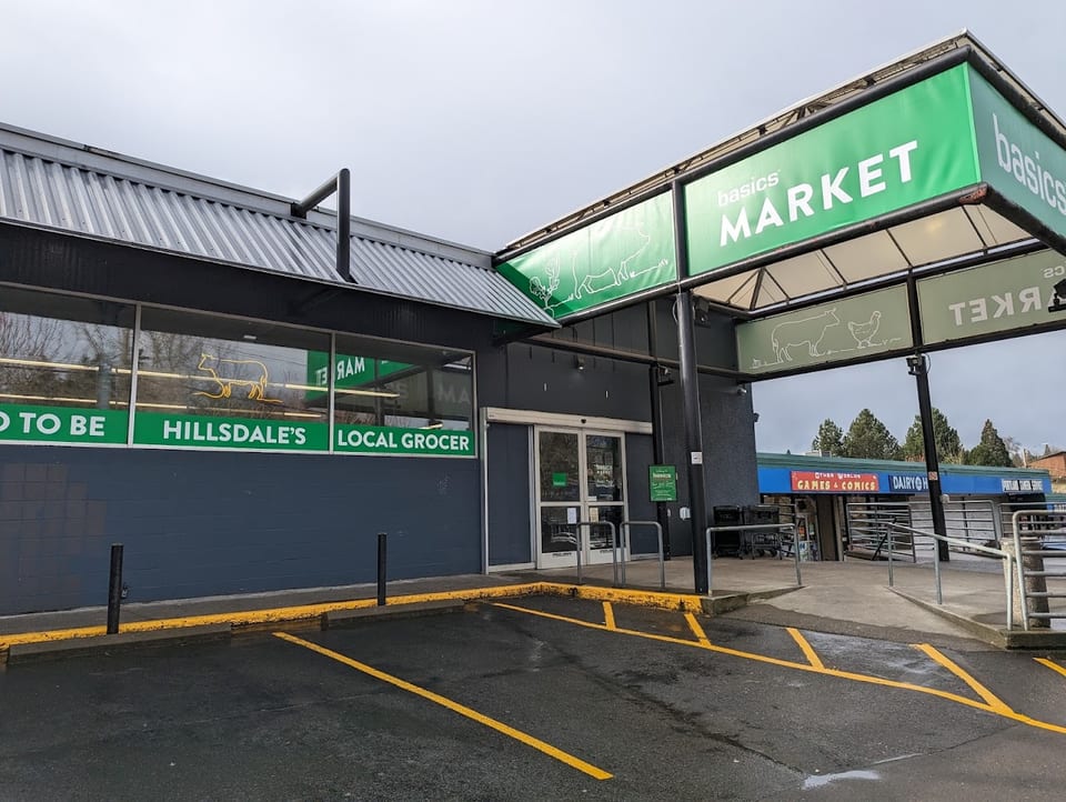 Basics Market Hillsdale