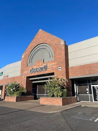 Decarli Restaurant