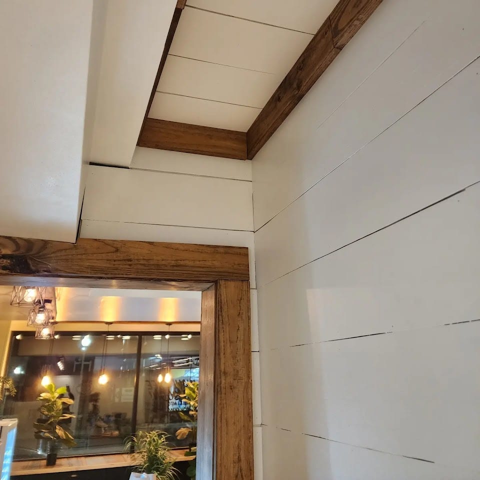 Maui Waui Cafe