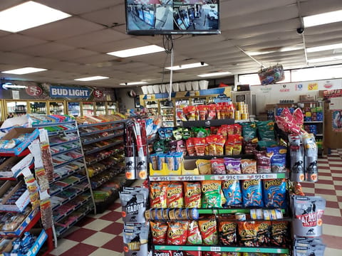 Pinedale Liquor