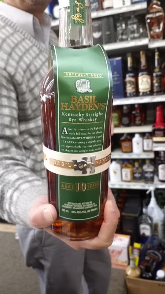 Delocks Discount Liquor #11