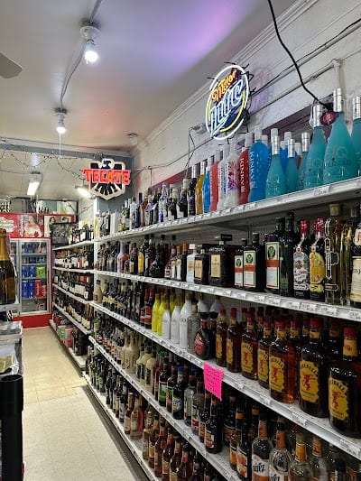 HUGO'S LIQUOR