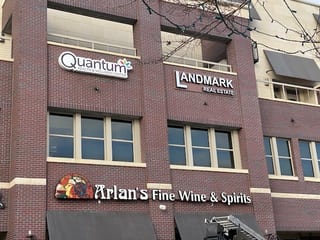 Arlans Fine Wine & Spirit